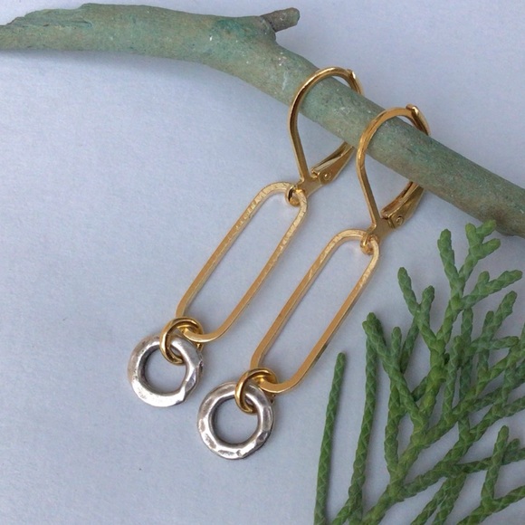 Sundance Charm Dangle Link Earrings - Picture 8 of 11